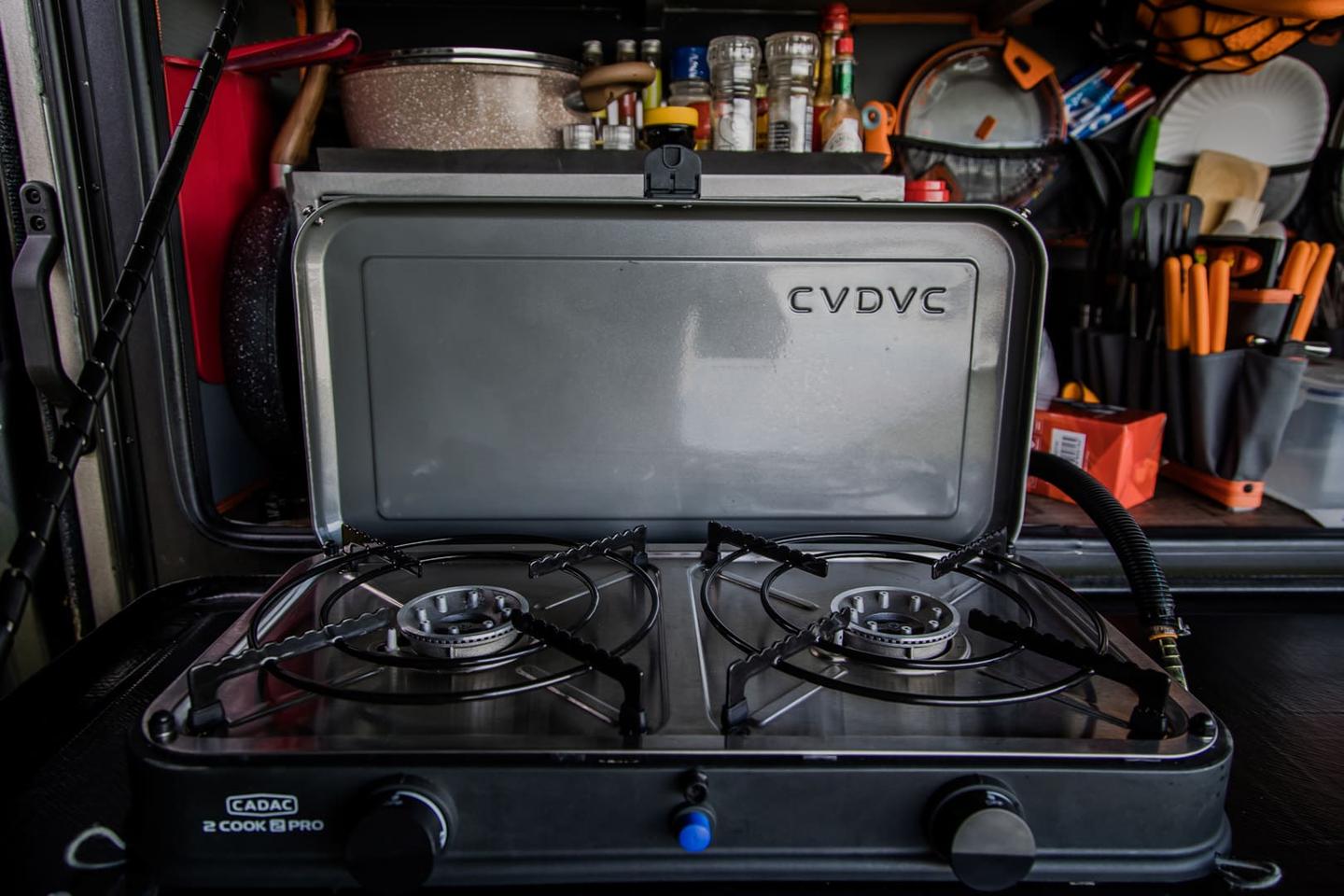 The Inkunzi comes standard with a Cadac portable camping stove designed for use on the fold-down work area