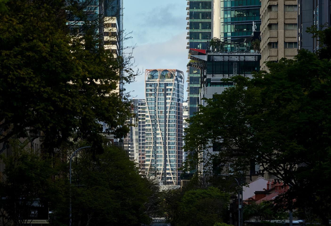 Upper House rises to a height of 87.3 m (287 ft) in South Brisbane, Australia