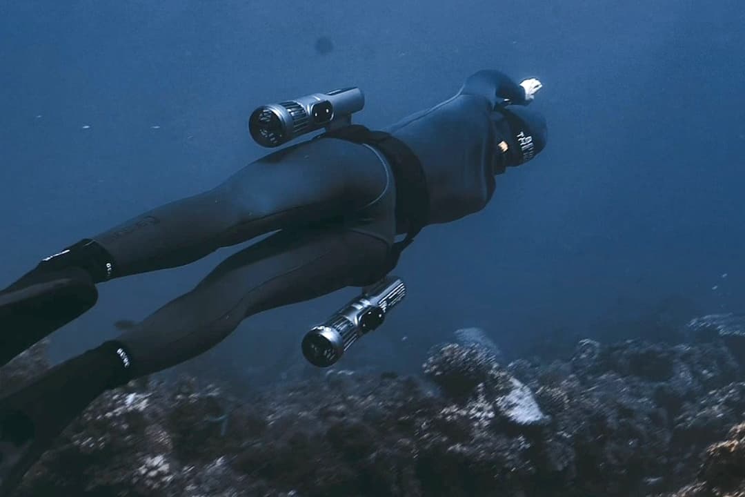 The Jetdive Pro system boasts a top speed of 2.5 meters per second (5.6 mph or 9 km/h)