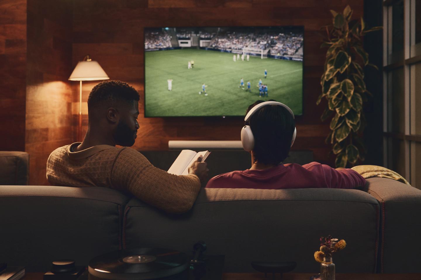 At the tap of a button, the audio from a Sonos soundbar ceases and is instantly switched to the Ace wireless headphones