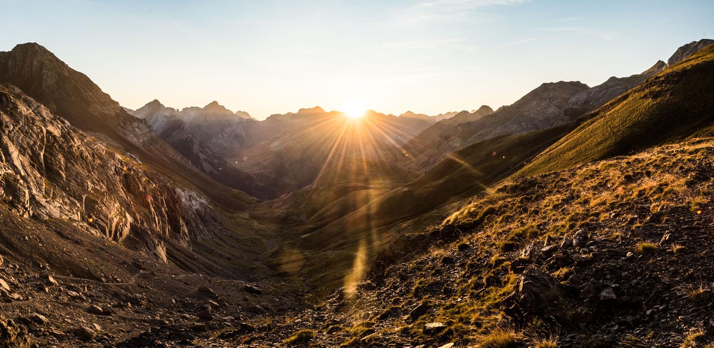 The remarkable mountain pass at sunset