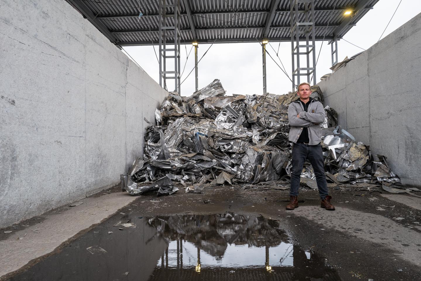 German actor and producer Daniel Roesner has collaborated with a "major aluminum manufacturer" to develop a metal with more than 90% scrap aluminum, which will be used in the construction of the Hu'chu 55 performance catamaran