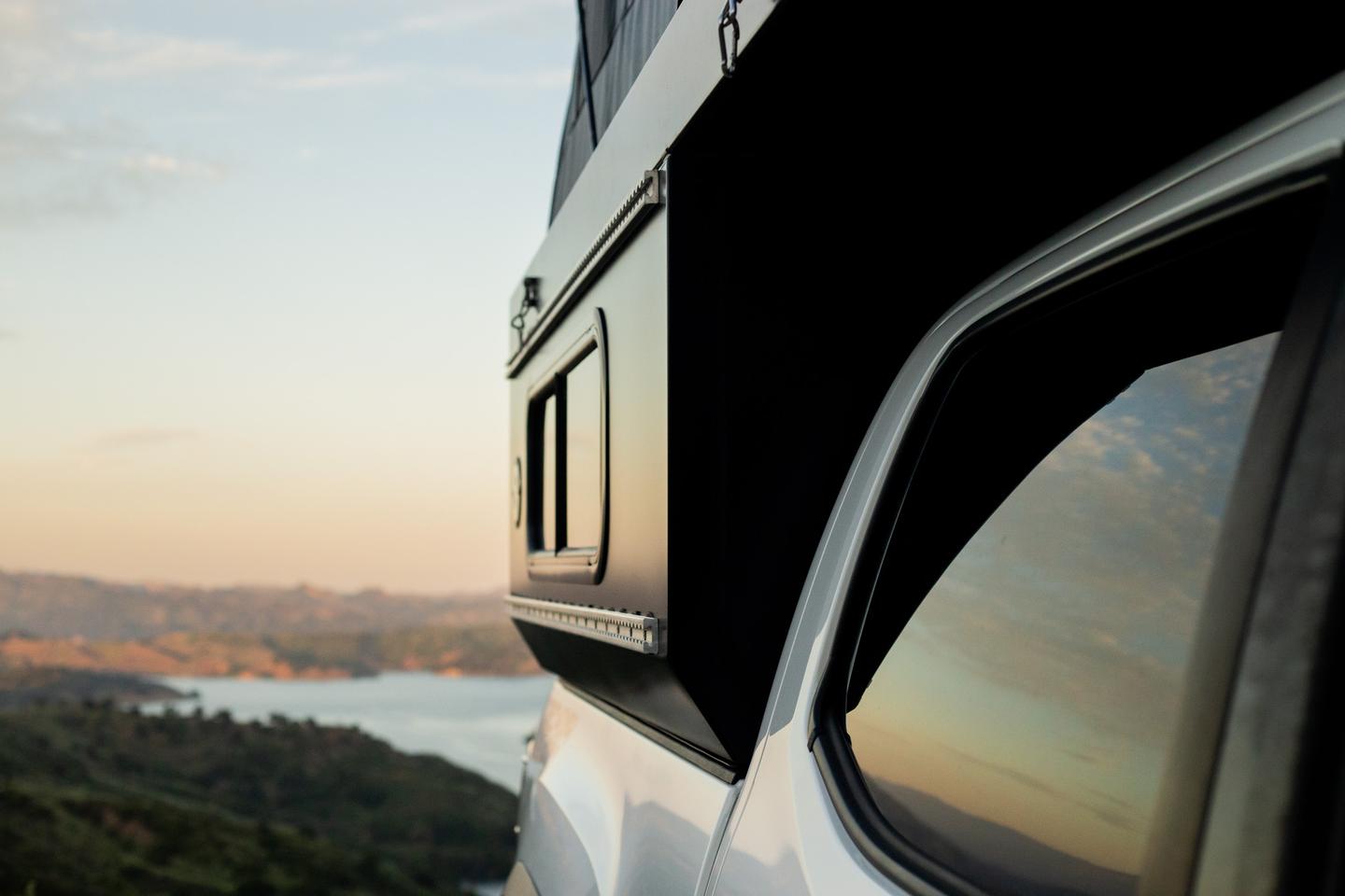 Slider windows and exterior L-track are available optionally