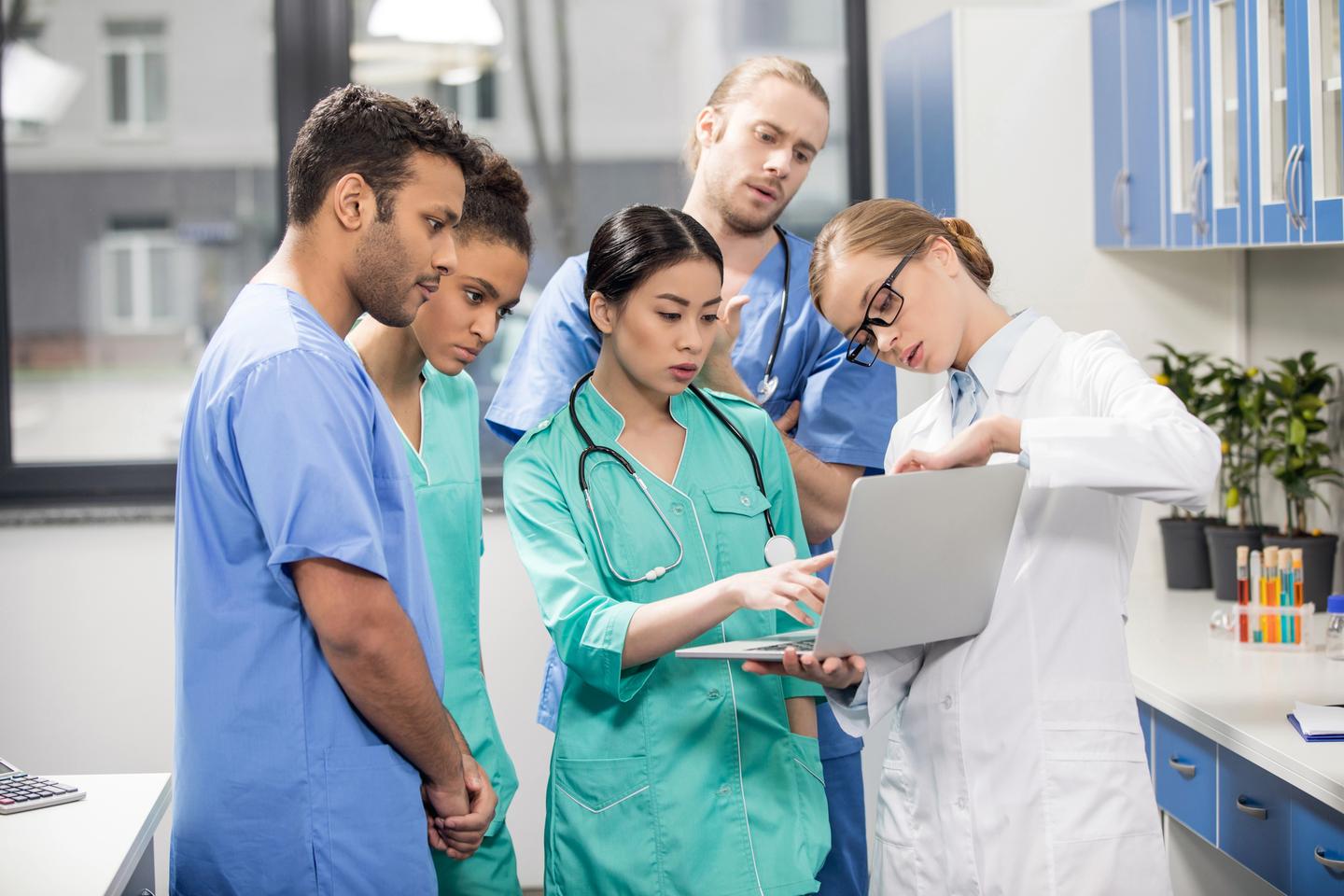 Superior healthcare performance may contribute to Australians' higher life expectancy