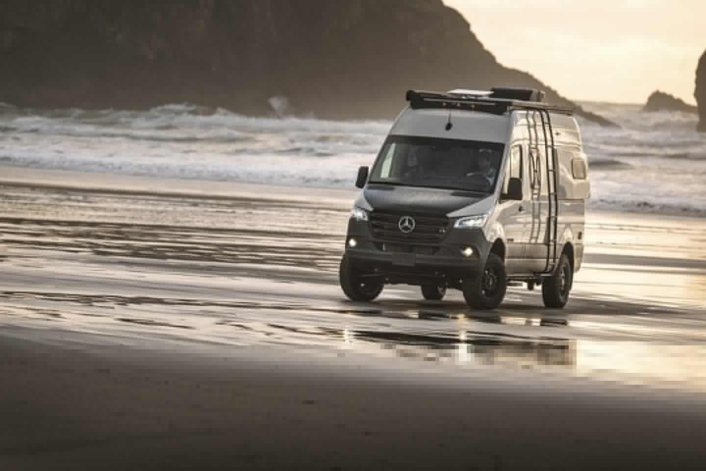 All-wheel drive, an upgraded suspension and BFG KO2 tires contribute to off-roading, while assistive features like active lane keeping assist and Distronic adaptive cruise control help out on the road