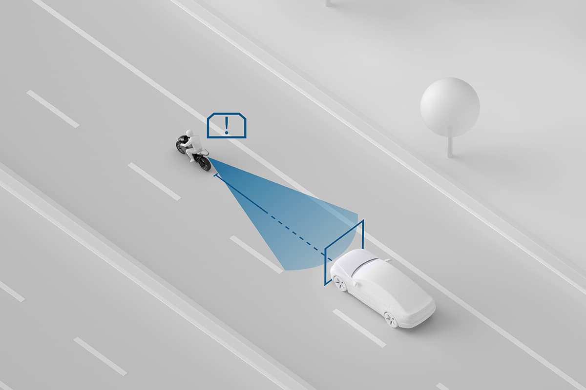 Rear distance warning alerts you when a vehicle is tailgating dangerously