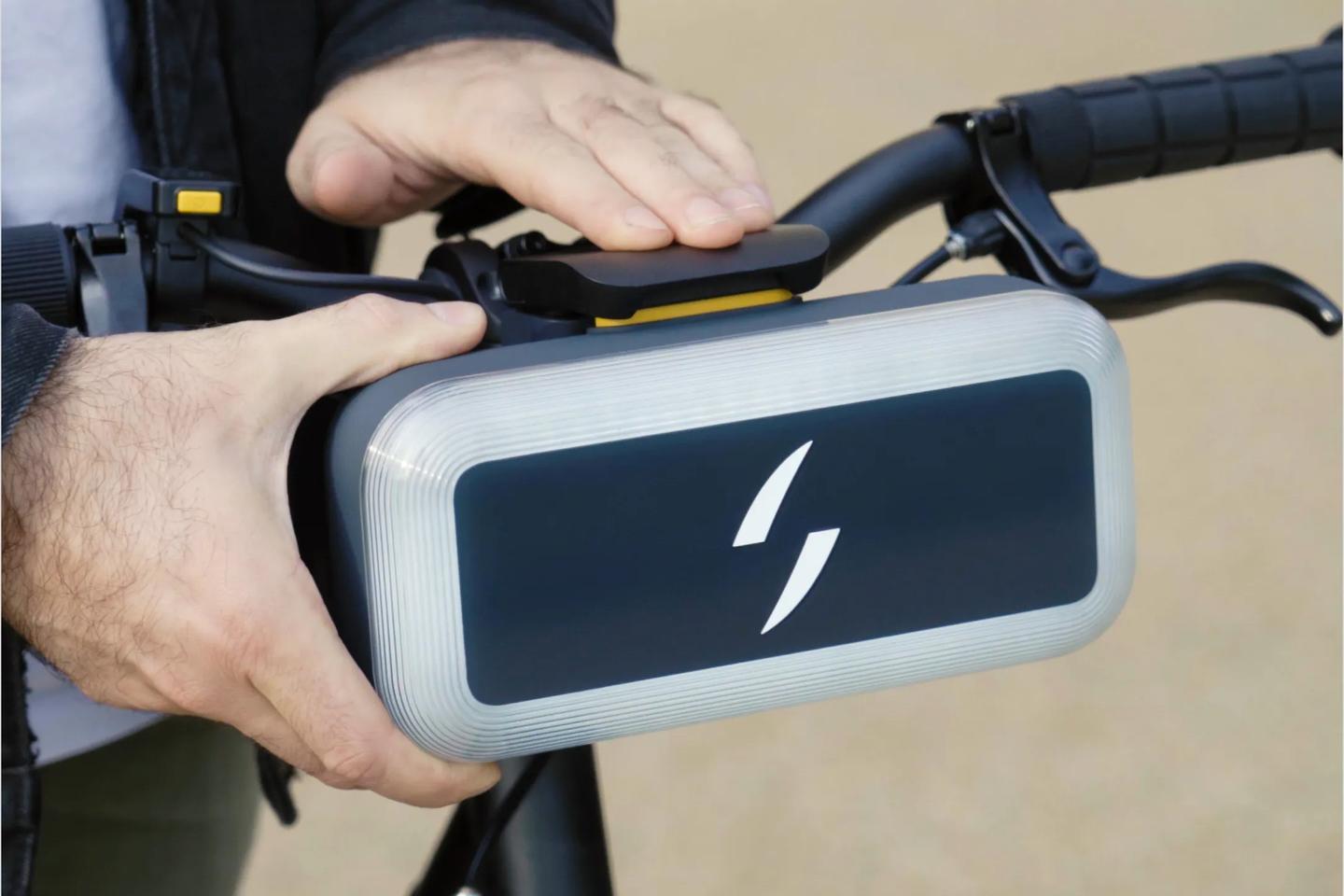 The Max+ power pack can be removed from its mount in just a few seconds