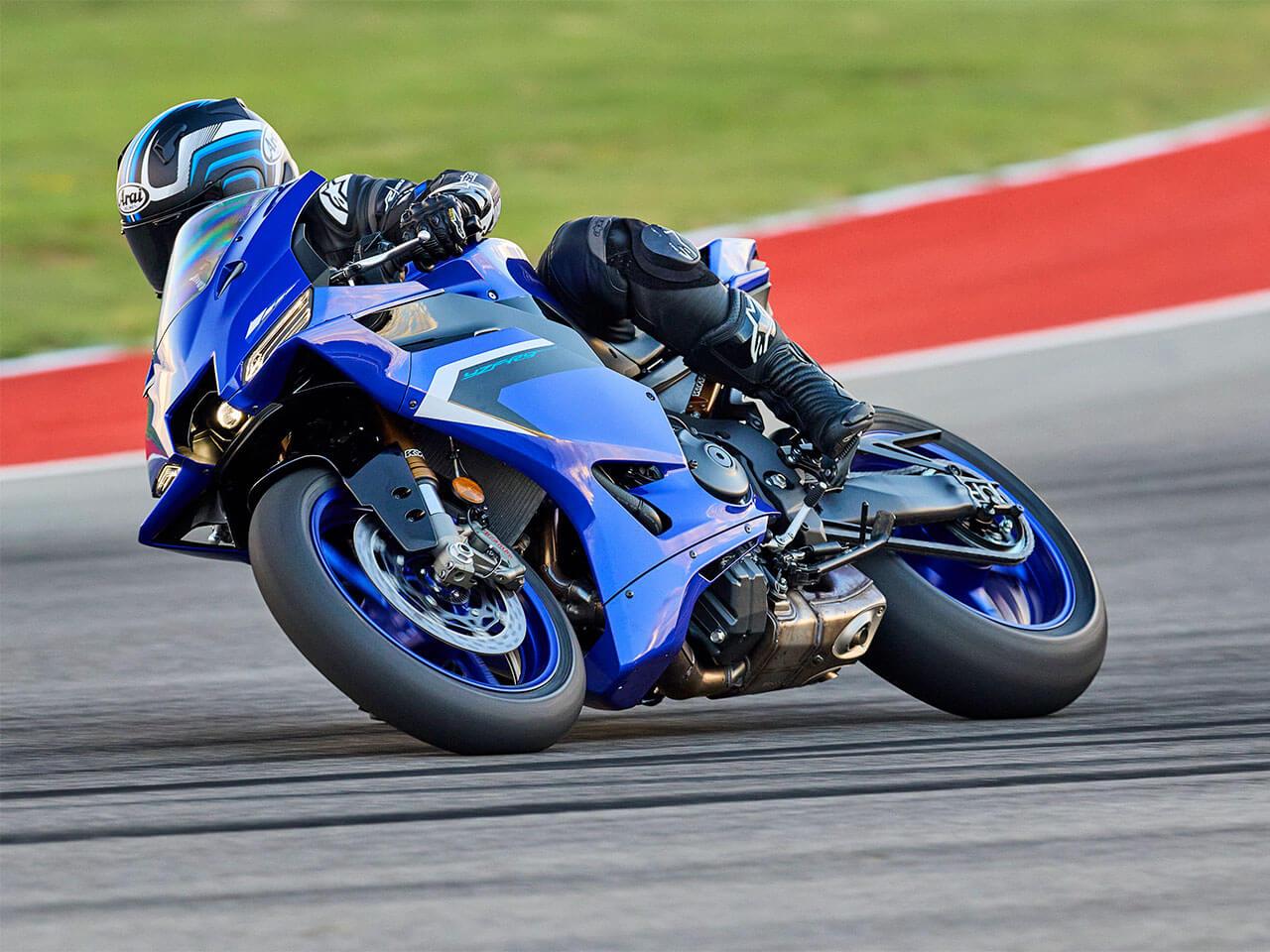 High-spec, fully adjustable KYB suspension should let riders fettle this thing for flat-out track riding as well as real-world giggles