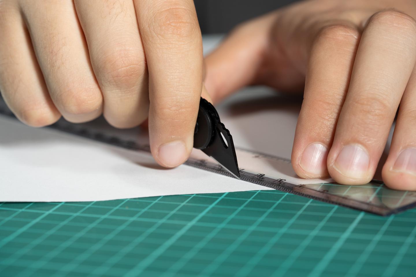 While small, the TinyBlade still has enough of a grippy handle to make it functional