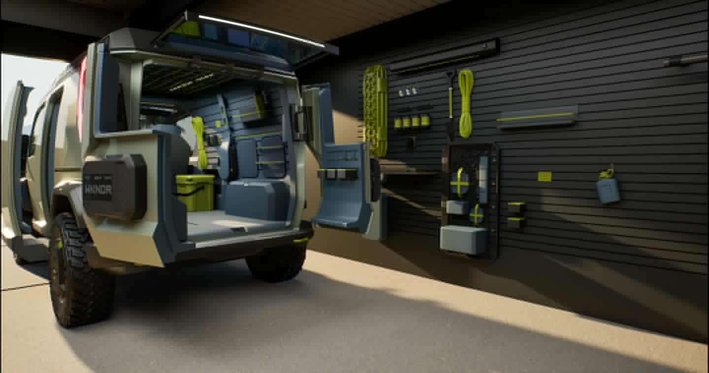 A matching slotted garage wall makes it super-easy to load the Kia WKNDR, as does the slide-out Gear Head module