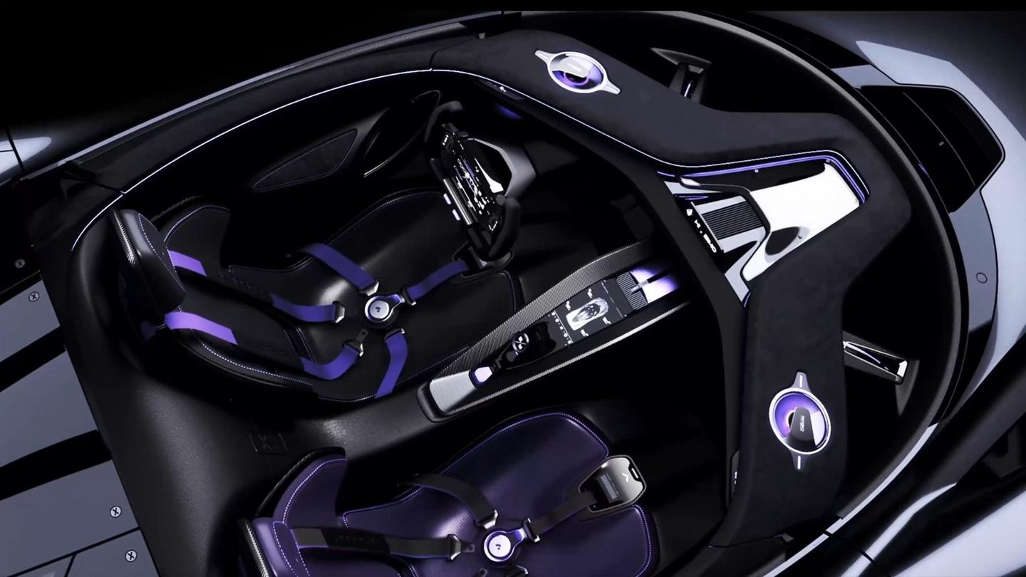 It features an AI smart cockpit that has SIMO real-time feedback for the driver