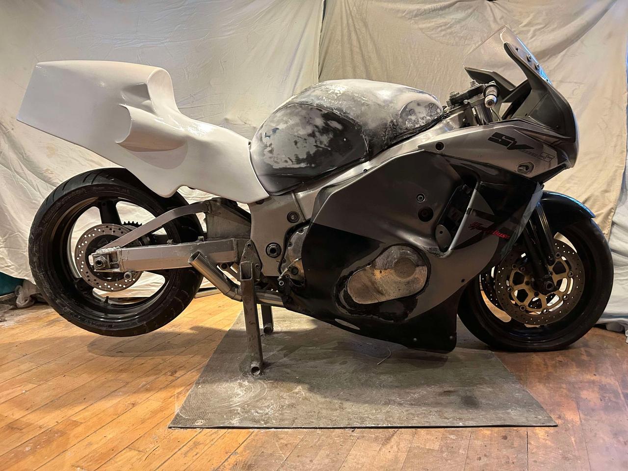 One of the early moulds based on the iconic Suzuki SRAD