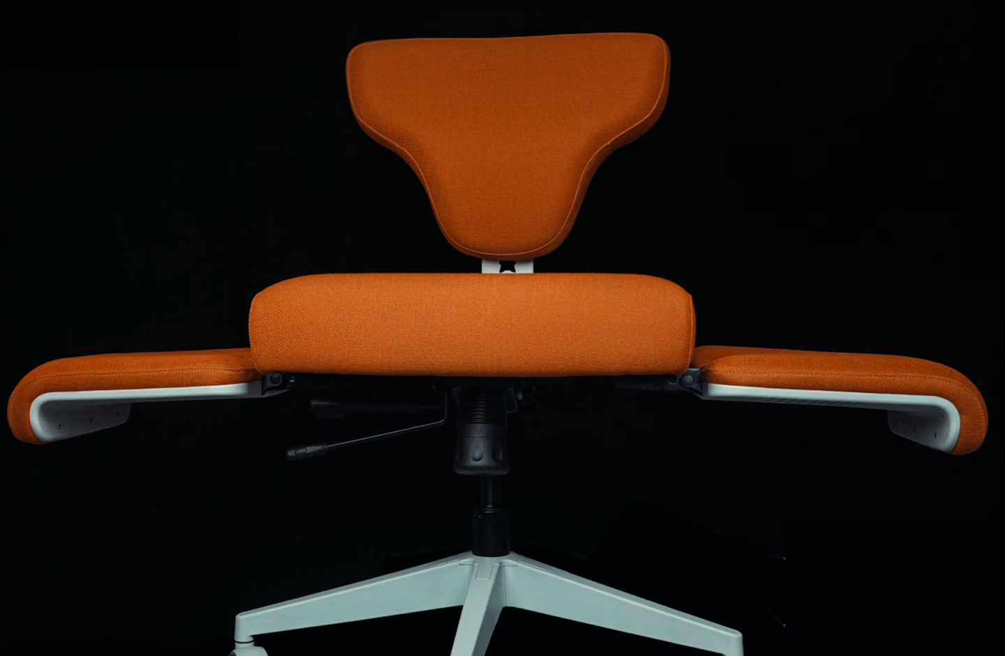 Extend the armrests for extra space – or prop one up at an angle for a headrest if you want to recline