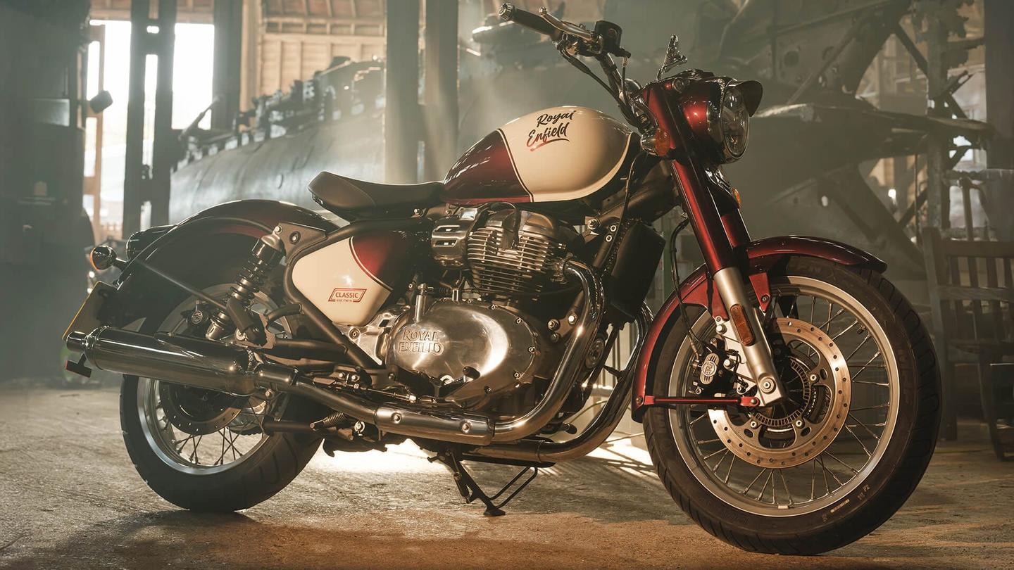 The RE Classic 650 gets the same trusty 648cc parallel-twin engine that produces 47 horsepower and 38.5 lb-ft of torque