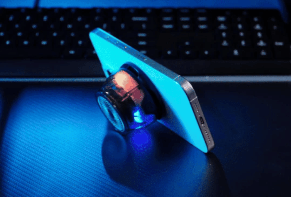 The magnetic device is also a handy phone stand