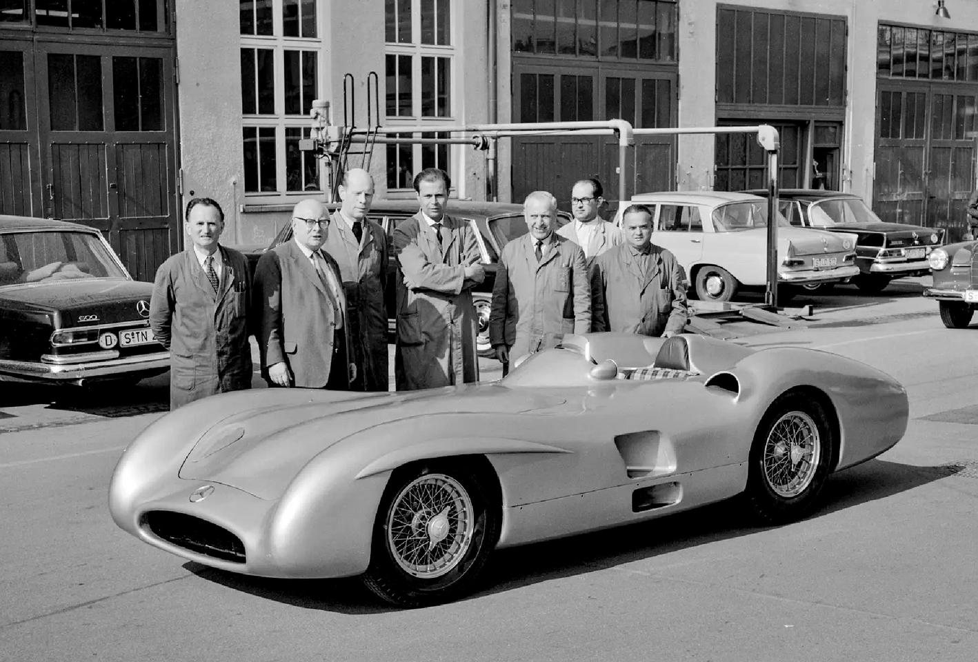 The team that rewrote the record books, with Rudi Uhlenhaut front and center