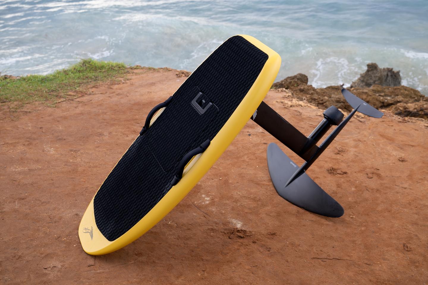 Lift Foils' new Lift5 eFoil board