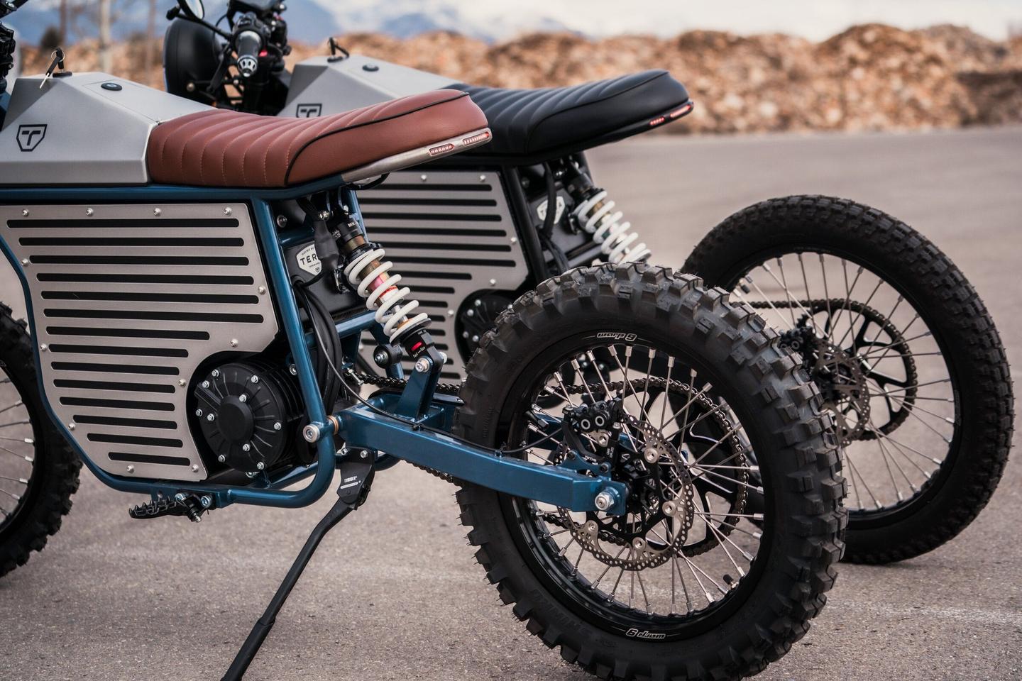 The Terra Prime comes with two battery pack options – a 72V lithium 40Ah pack and a 65Ah pack