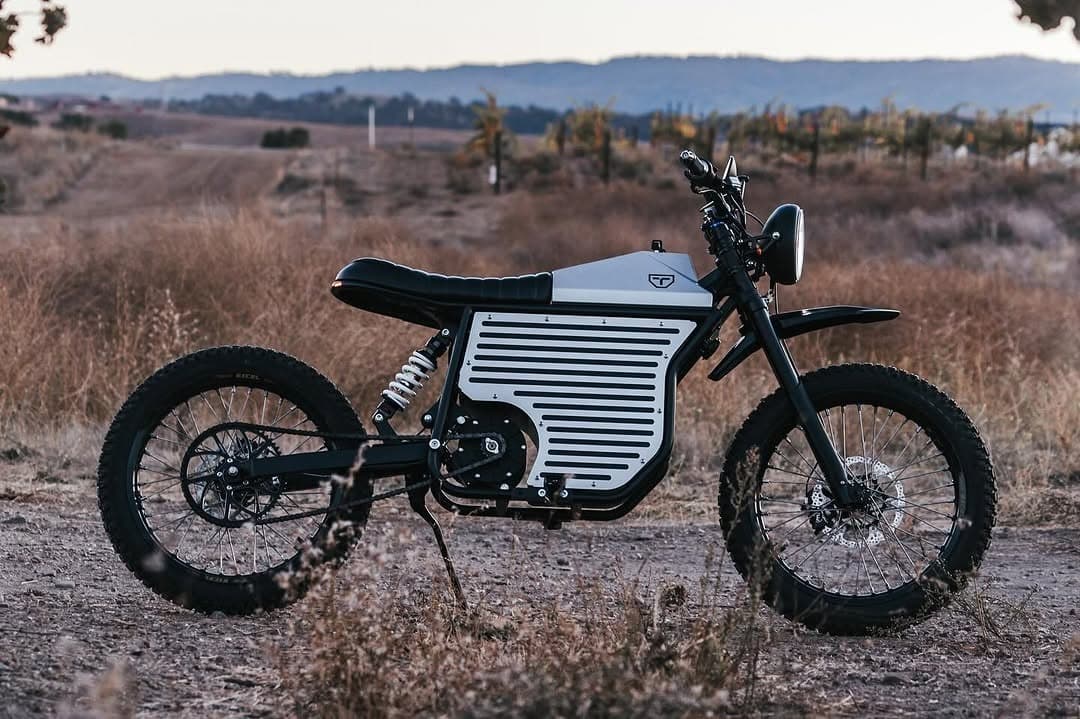 It is currently available for pre-order at a price of US$6,199 on Indiegogo