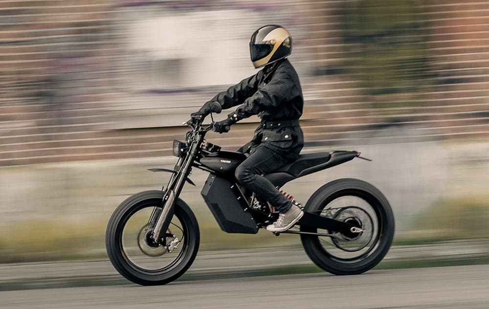 The DTRe Vince offers a range of around 60 miles (97 km)