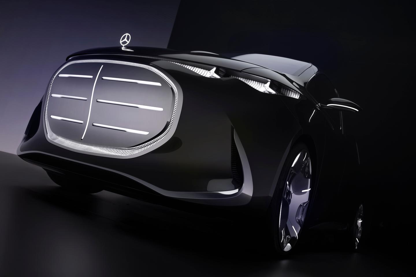 Like the rear lighting, the front grille surround and upper light strip are made up of hundreds of little light louvres