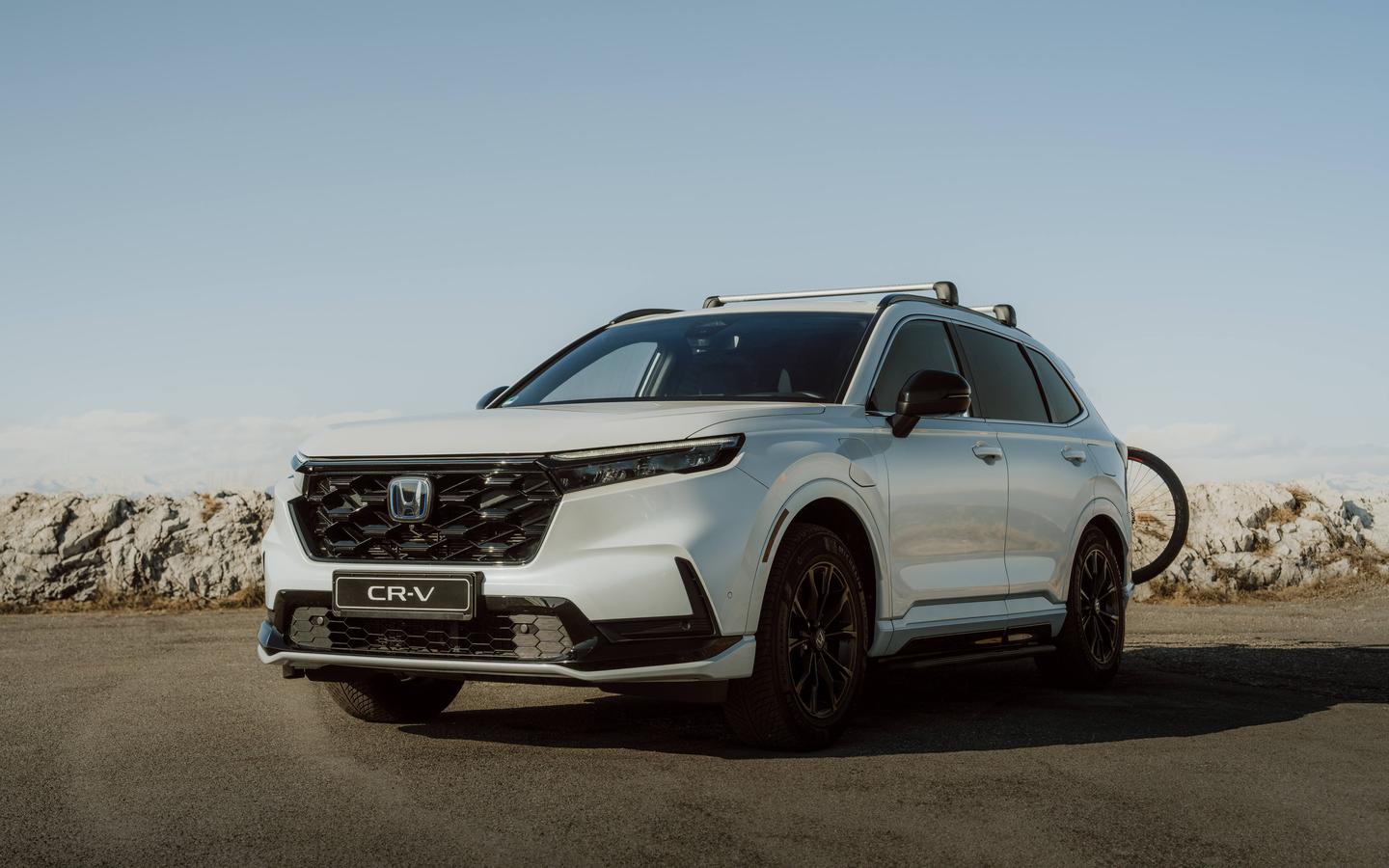 Honda's CR-V plug-in hybrid makes an efficient, long trip-capable base vehicle for a stylish micro-camper