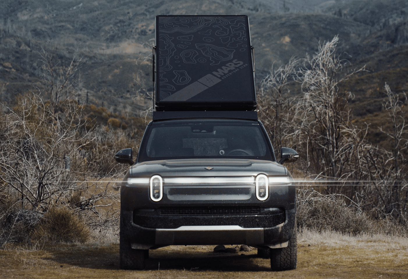 While extra slim on the drive, the Aeroblade offers 50 inches of headroom at its peak