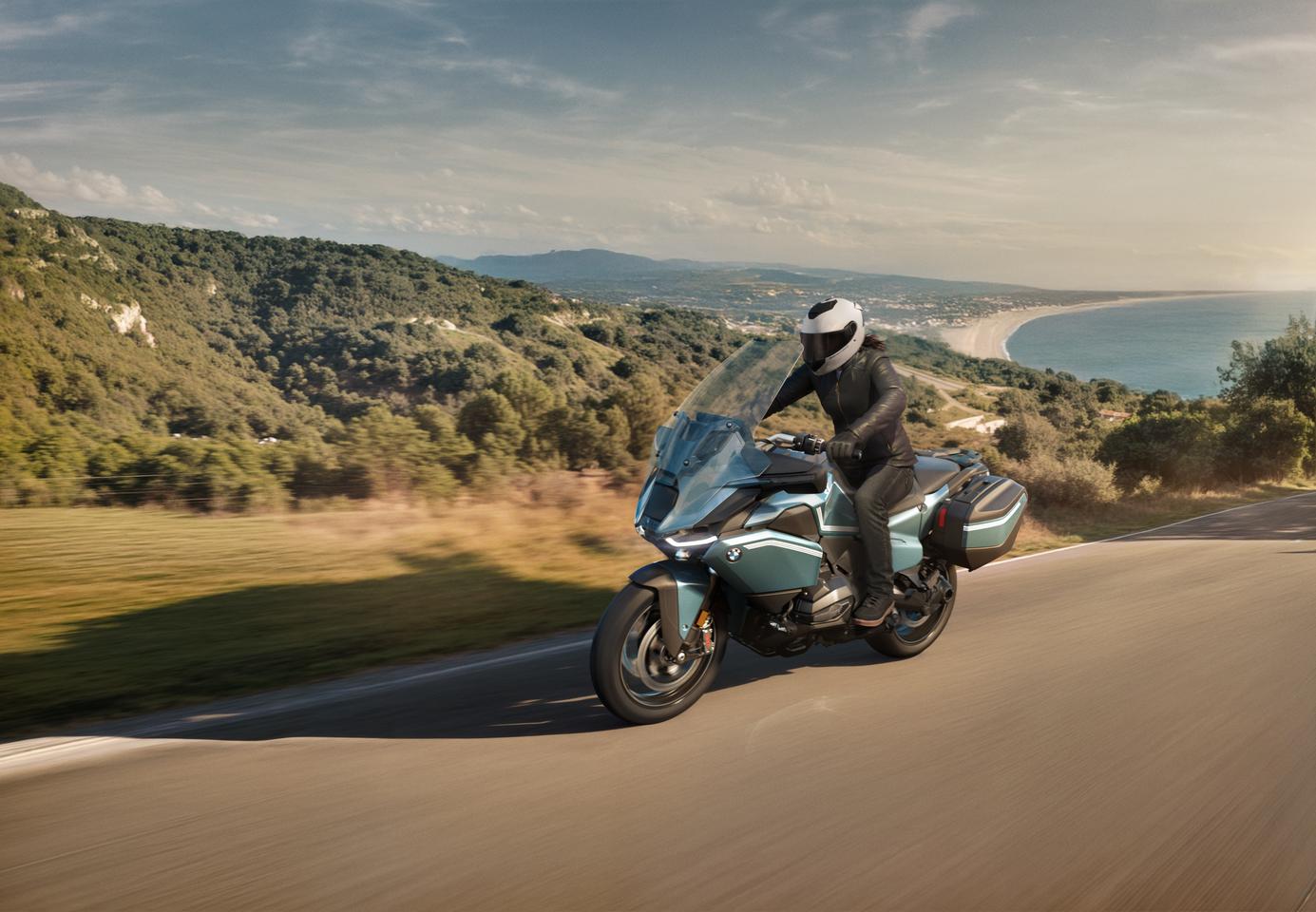 The R 1300 RT is a specifically designed luxury touring bike that adds to the growing lineup of BMW’s 1,300cc motorcycles