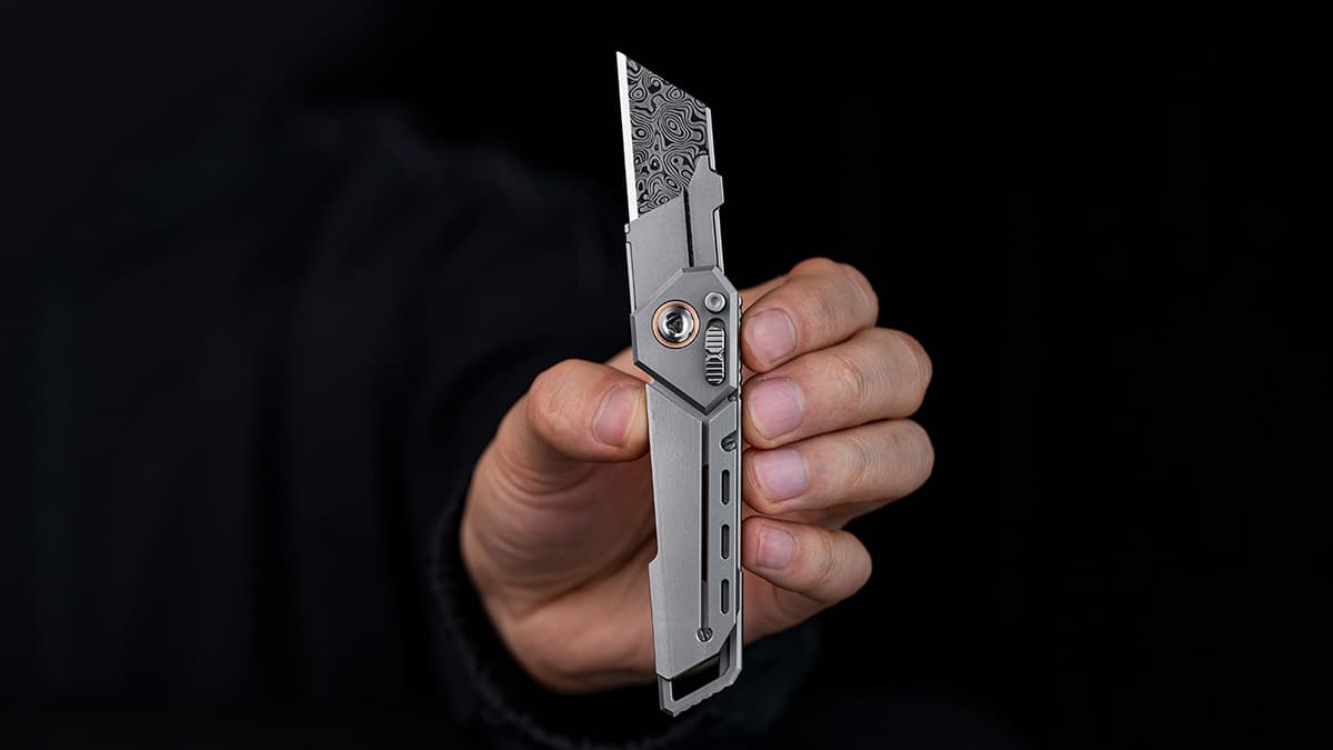 The knife is made from corrosion-resistant Gr5 titanium, which means it should last you a long time
