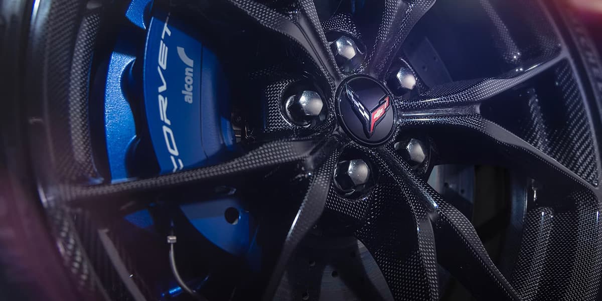 The ZR1X gets Alcon 10-piston front and 6-piston rear calipers mated to enormous 16.5-inch front and rear rotors